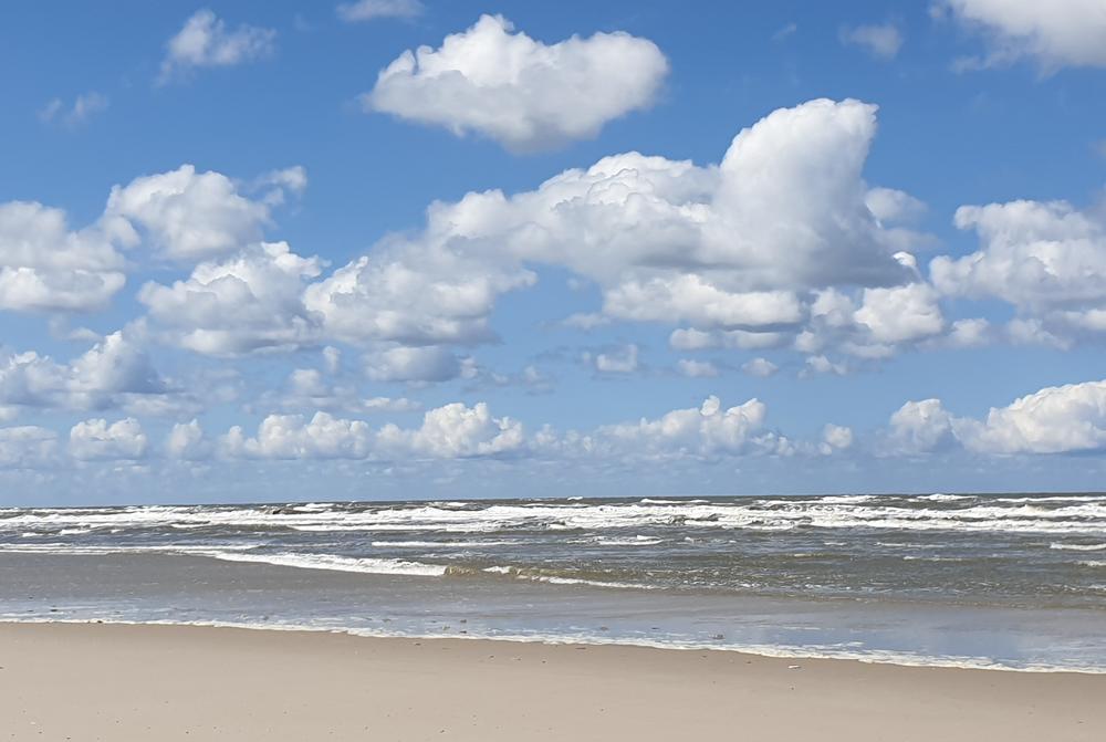 Wolken über dem Strand von Spiekeroog
